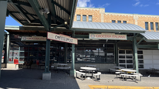 Carollo’s Grocery & Deli
