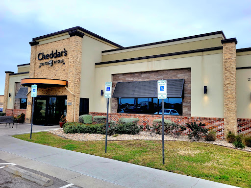 Cheddar’s Scratch Kitchen