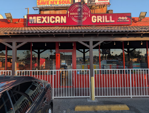 Birria – Bite los Arcos Mexican restaurant