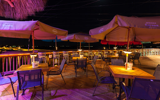 The Boathouse Tiki Bar & Grill – Cape Coral