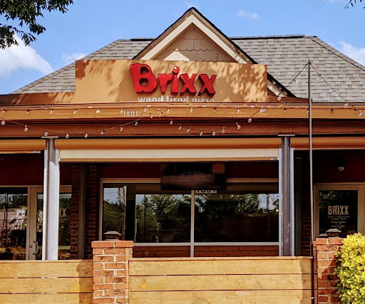 Brixx Wood Fired Pizza + Craft Bar