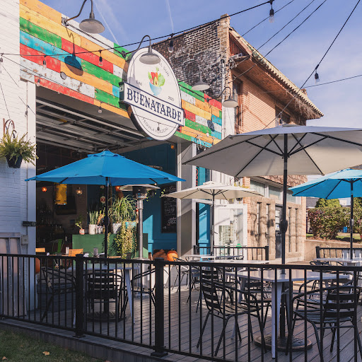 Buenatarde Tequila y Mezcal