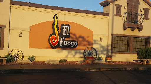El Beso Mexican Restaurante & Cantina at the Gateway to Milwaukee