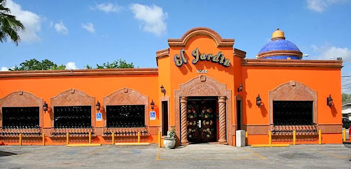 El Jardín Restaurant