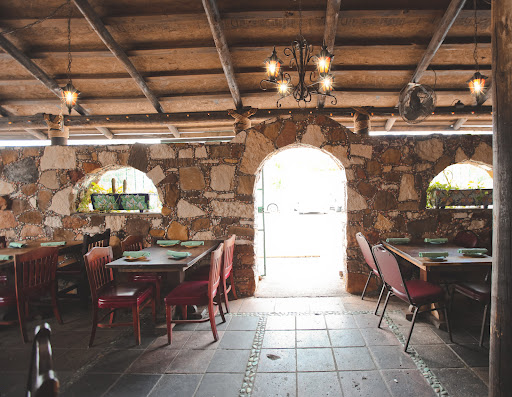 El Tiempo Cantina