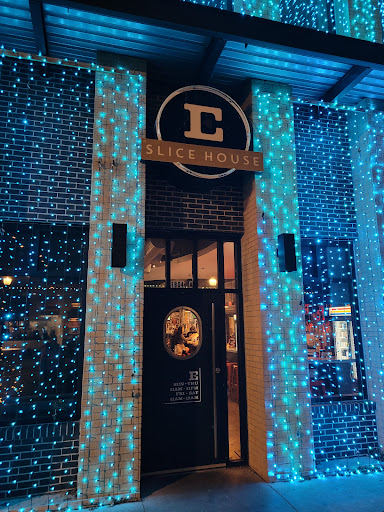 Empire Slice House – Plaza