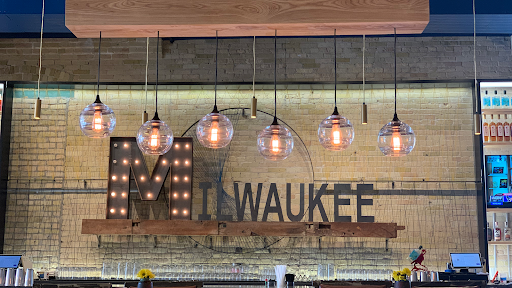 Central Standard Crafthouse & Kitchen & Craft Distillery