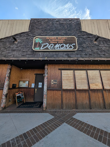 Damon’s Steak House