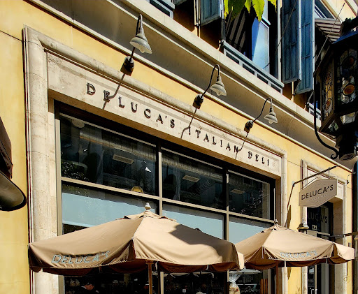 DELUCA’S ITALIAN DELI