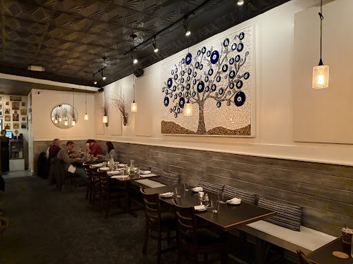 Demi’s Mediterranean Kitchen