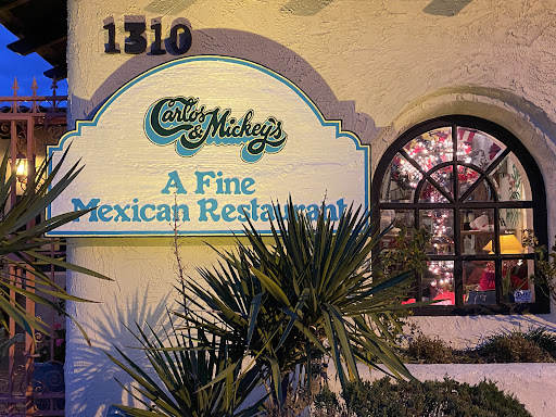 Los Bandidos De Carlos & Mickey’s