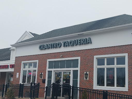 Cilantro Taquería – Van Aken