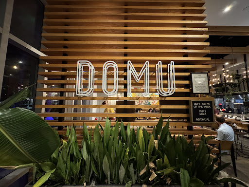 DOMU