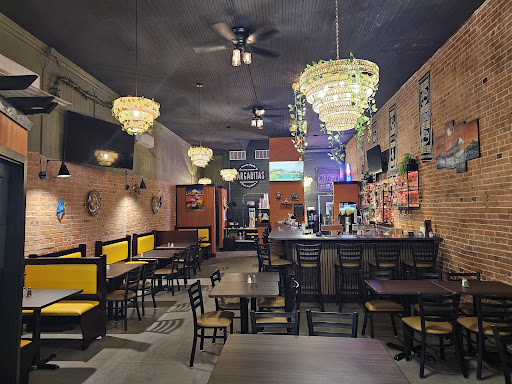 Dos Mezclas Restaurant and Bar