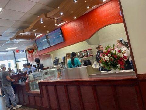 Mochi Tea Cafe (Boba Tea, Noodles, Ice Cream & Cakes)