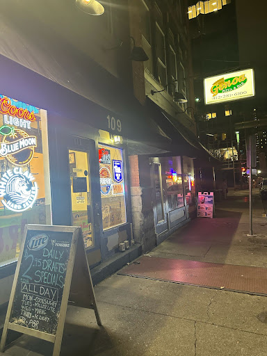 Genoa Pizza & Bar