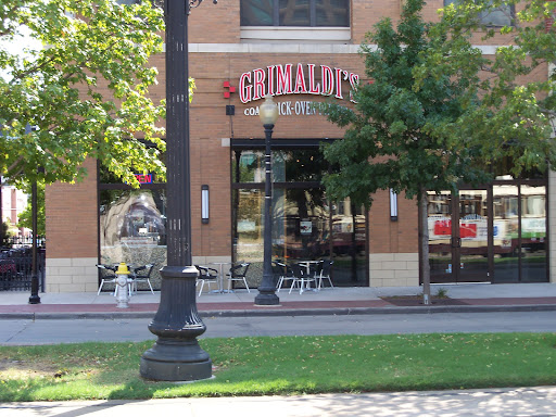 Grimaldi’s Pizzeria