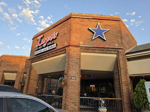 Lupes Comida con Sabor (Arlington)