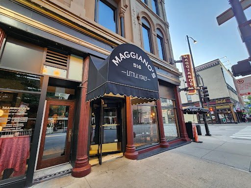 Maggiano’s Little Italy