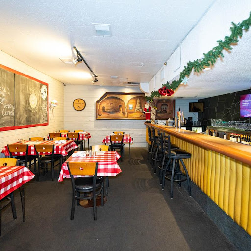 Mama Louisa’s Italian Restaurant & Catering