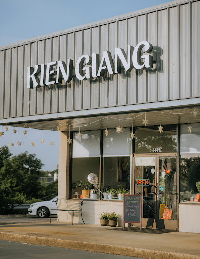 Kien Giang Restaurant | Vietnamese