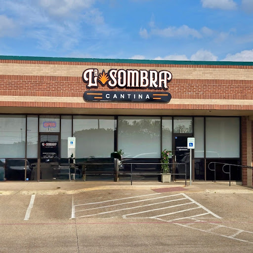 La Sombra Cantina