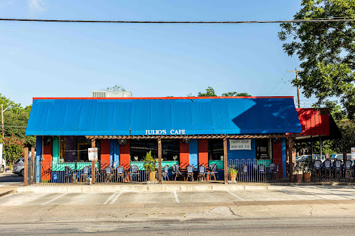 Julio’s Cafe