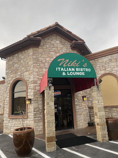 Niki’s Italian Bistro and Piano Bar