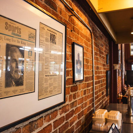 Oakland Grill