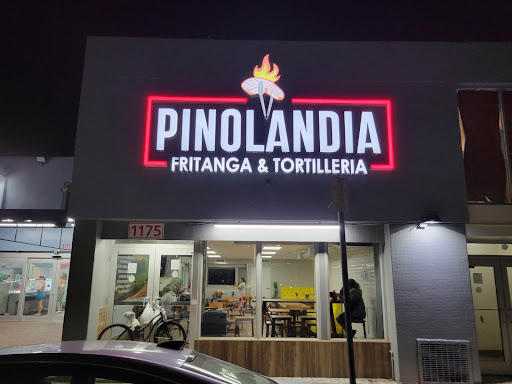 Pinolandia