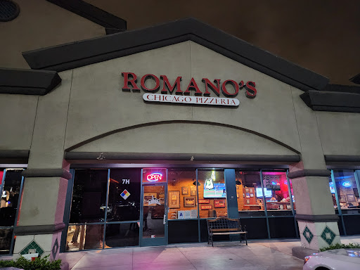 Romano’s Chicago Pizzeria