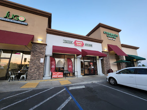 Russo’s New York Pizzeria & Italian Kitchen | Windmill Marketplace