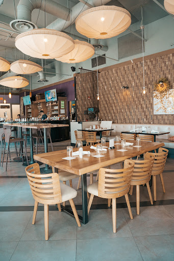 Thai Treasure Restaurant and Bar