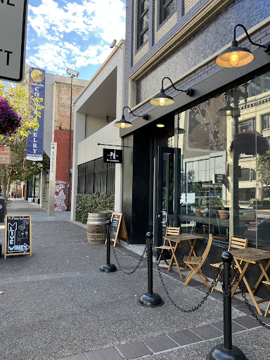The Punchdown – Wine Bar + Bottle Shop