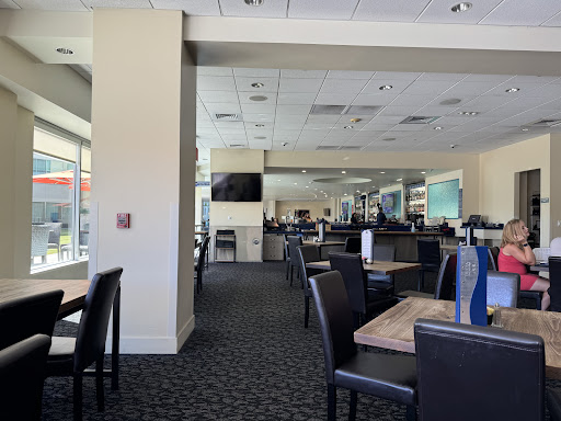Delta Bistro & Lounge