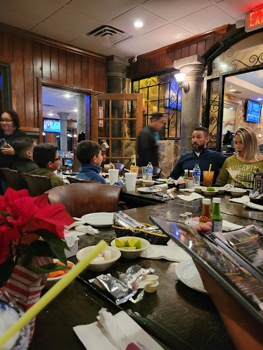 Montecarlo & La Roca Reataurant