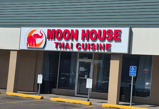 Moon House Thai Cuisine