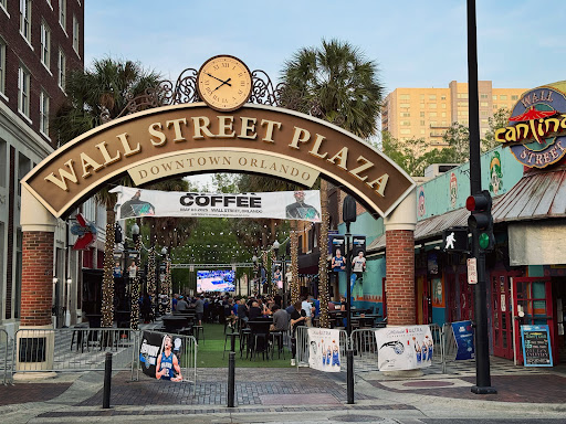 Wall Street Plaza