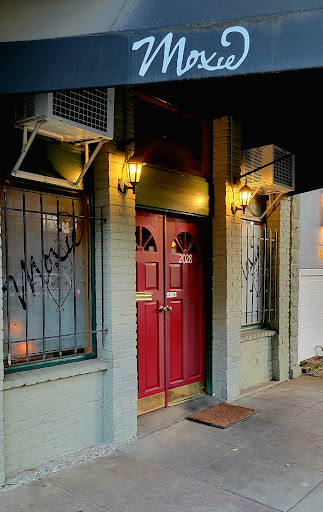 Moxie Restaurant